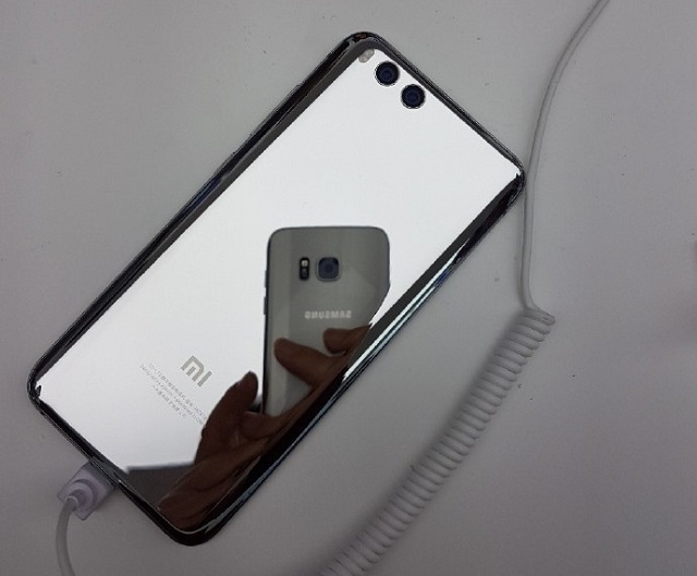 Xiaomi Mi 6 Silver не будет выпущен в ближайшее время