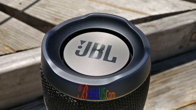 JBL Charge 3