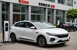 Китайские производители электромобилей набирают обороты