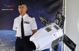 Франция планирует вооружить спутники оружием и лазером к 2030 году